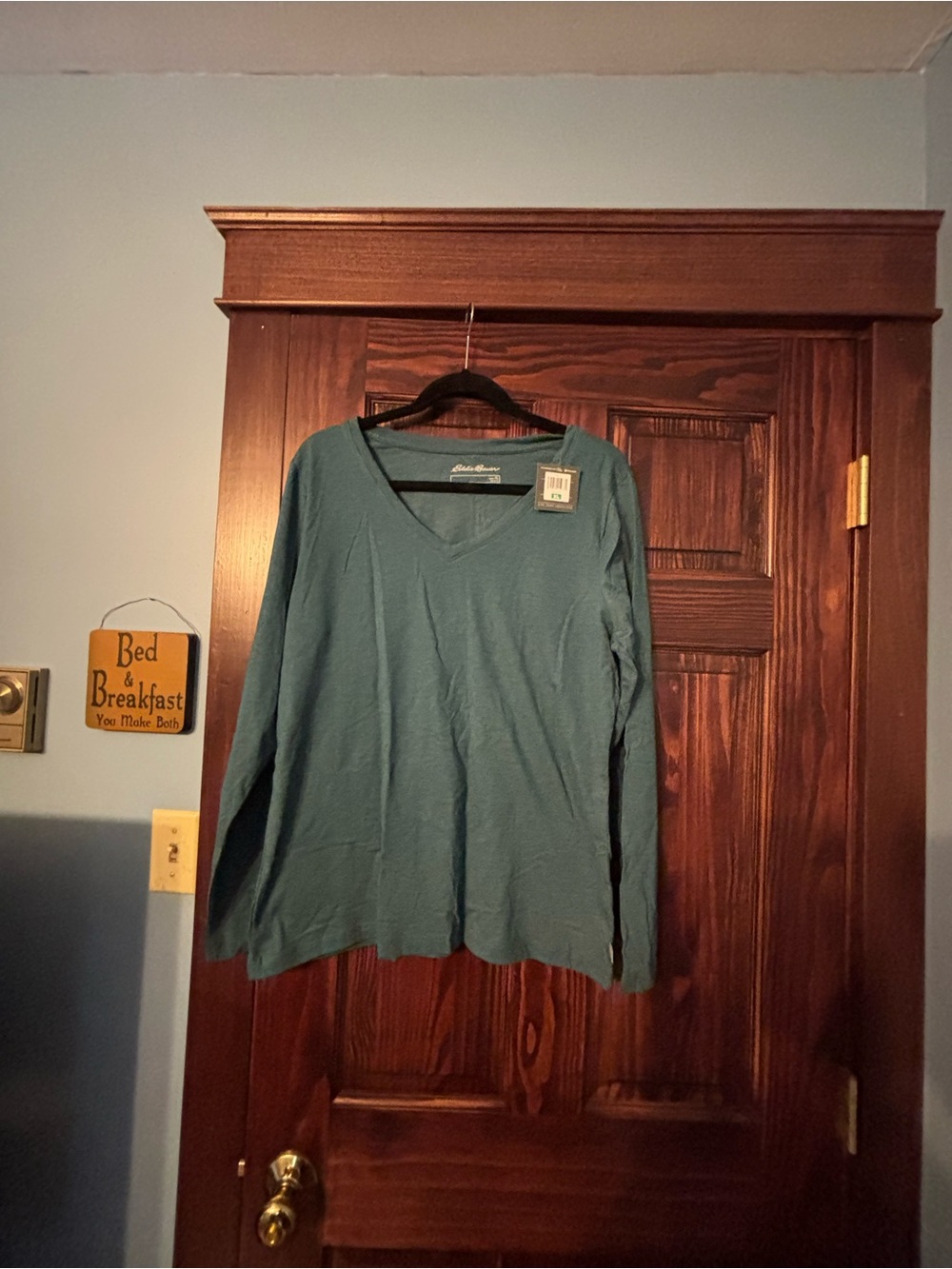 Eddie Bauer Teal V-Neck Long Sleeve Top